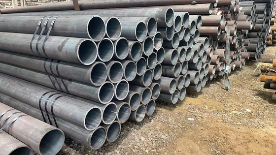 ASTM A106 বিজোড় বৃত্তাকার খাদ ইস্পাত পাইপ সমুদ্র প্যাকেজ 12 মিটার
