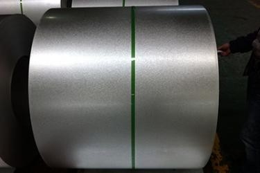 Dx51d G300 দস্তা প্রলিপ্ত গরম গ্যালভানাইজড স্টিল কয়েল ছাদের জন্য